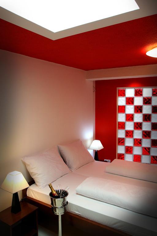 Hotel Carpymore Biograd na Moru Kültér fotó