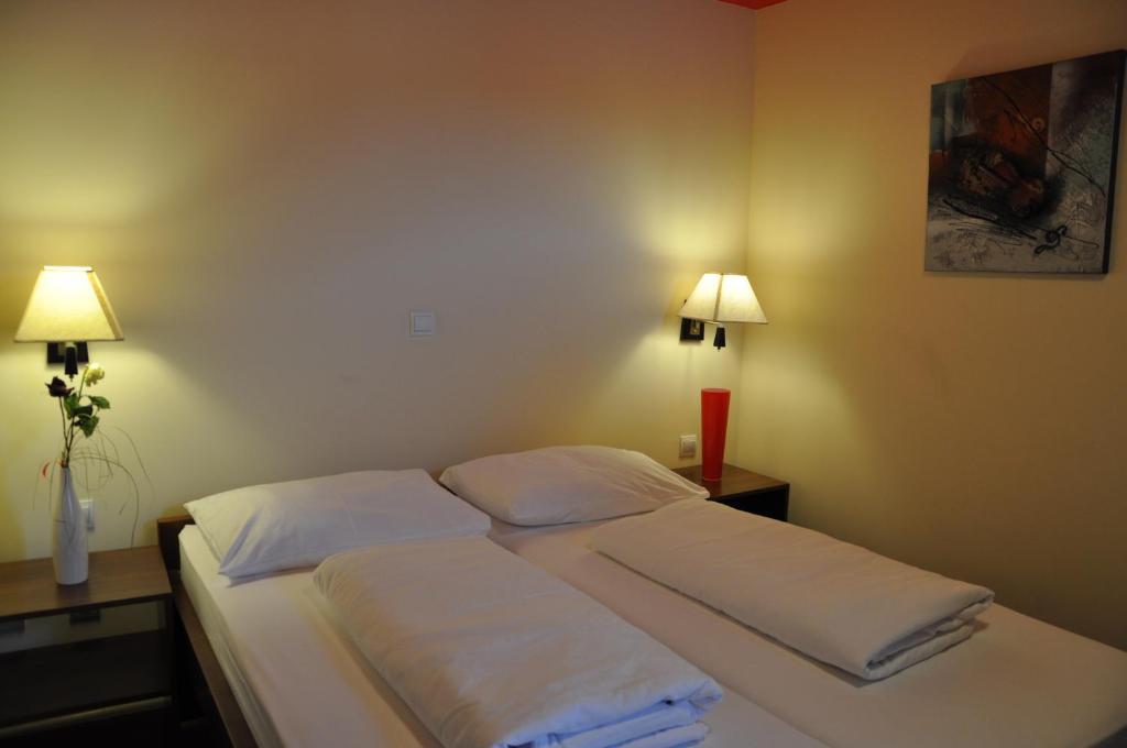 Hotel Carpymore Biograd na Moru Szoba fotó